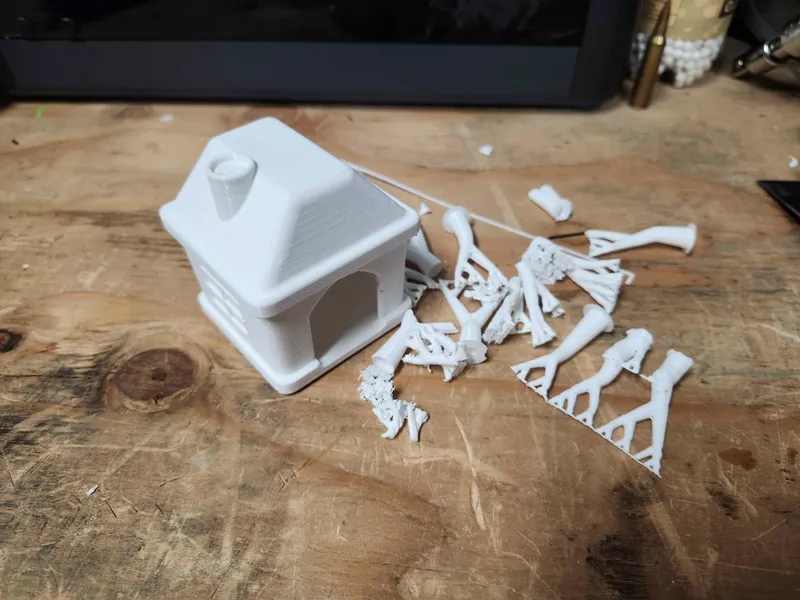 Little toy house for replacement for train set