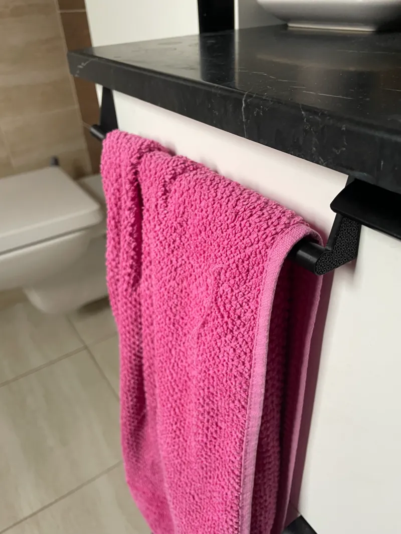 A drawer towel hanger