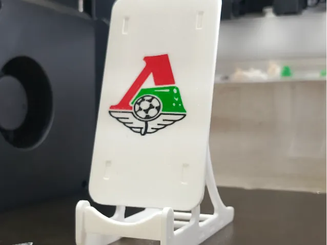 lokomativ smartphone holder_.3mf