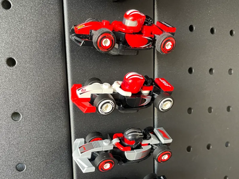 Supporto magnetico inclinato per f1 mini cars