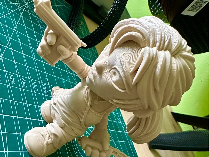 Lara Croft façon cartoon — figurine