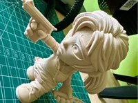 Lara Croft façon cartoon — figurine — photo 1