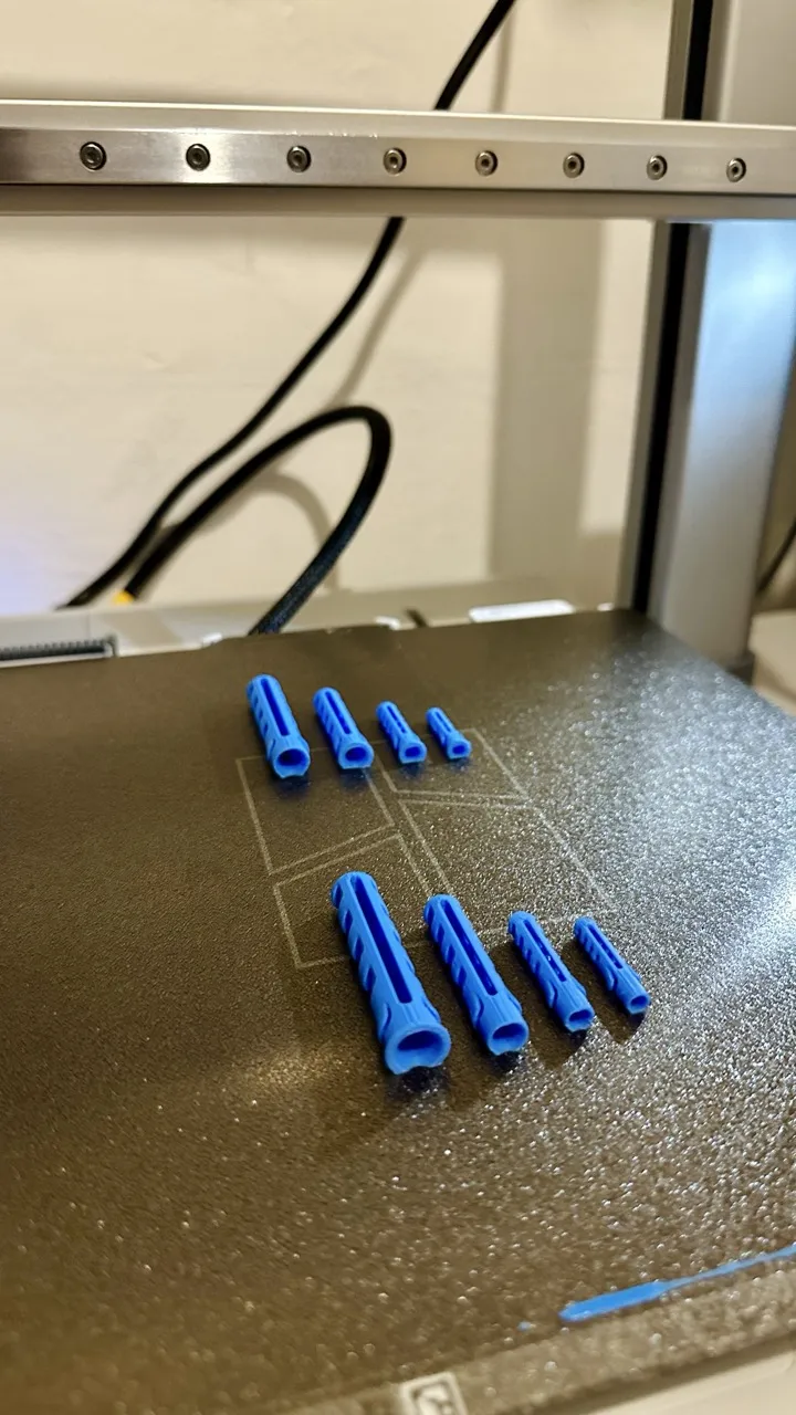 Wall Plug Generator view 2