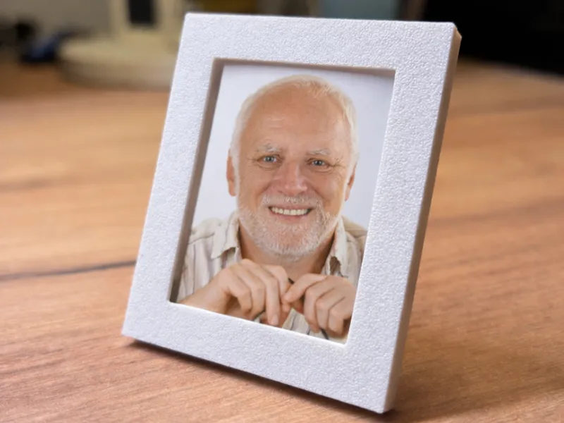 Simple ID Photo Stand (45x35 mm)