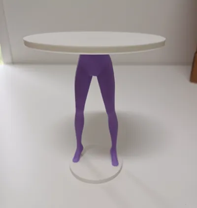 Mannequin leg table