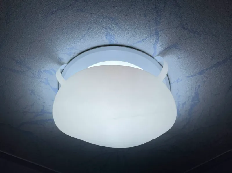 Lamp shade