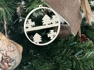 ¡Ya llegó la navidad y con ello este adorno!