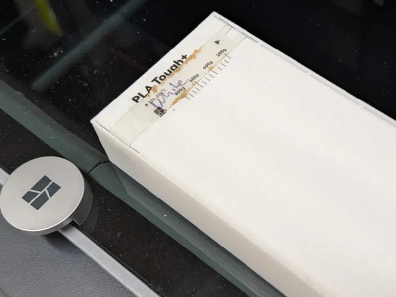 Simple Stand for 6 Bambu Filament RFID Tags