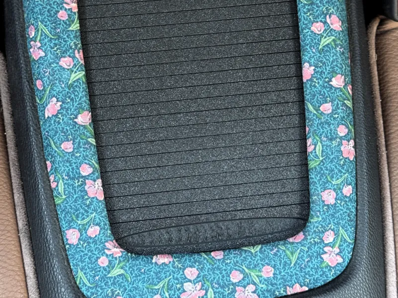 BMW e9x rear compartment slats