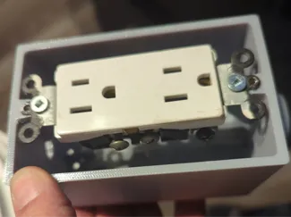 Boite électrique pour tuyau 1"