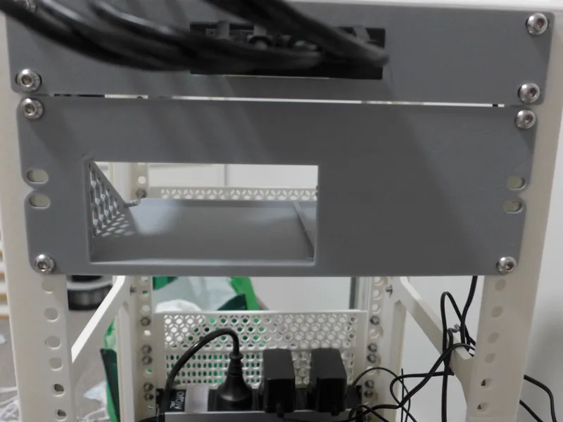 Intel Nuc Holder Adjusted for Lab Rax