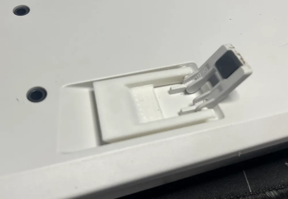 Logitech K850 Kickstand replacement by VP_8411 MakerWorld