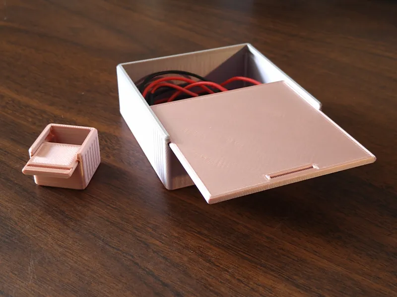Almibox, customizable storage box.