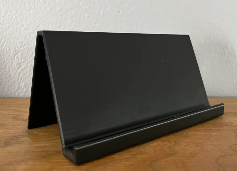 Wide phone stand / tablet stand