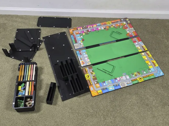 Foldable Game Board for Moe's Low Poly Streets V1