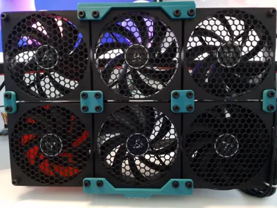 PC fan connector system