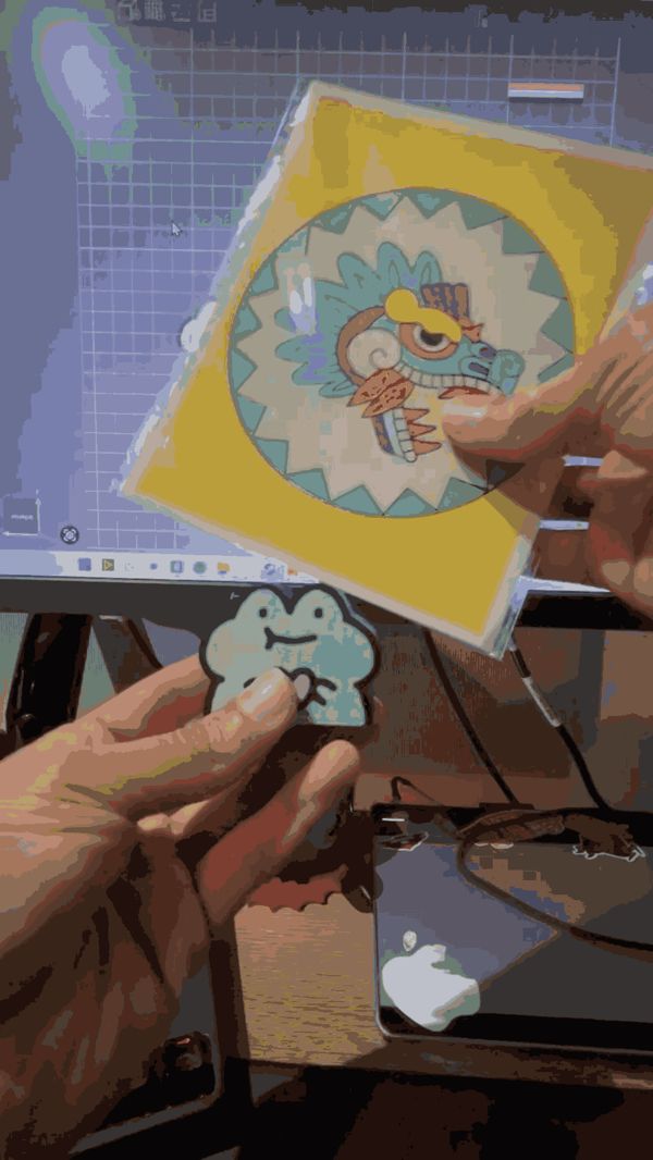 https://makerworld.bblmw.com/makerworld/model/USfb7827ee986df5/design/2025-09-12_63bd27158c9788.gif
