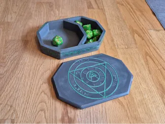 Infernal dice tray with magnetic lid