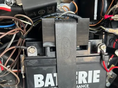 Simson S51 Battery Holder with Airtag