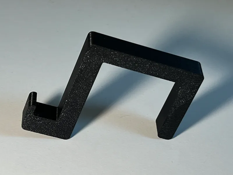 stable hook