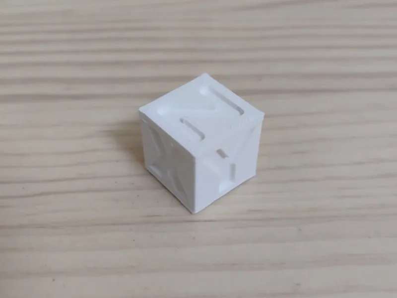 Cubo de calibración XYZ