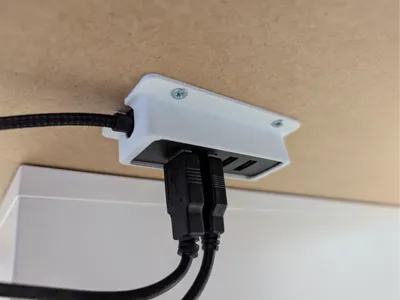 UNI USB-A Hub holder