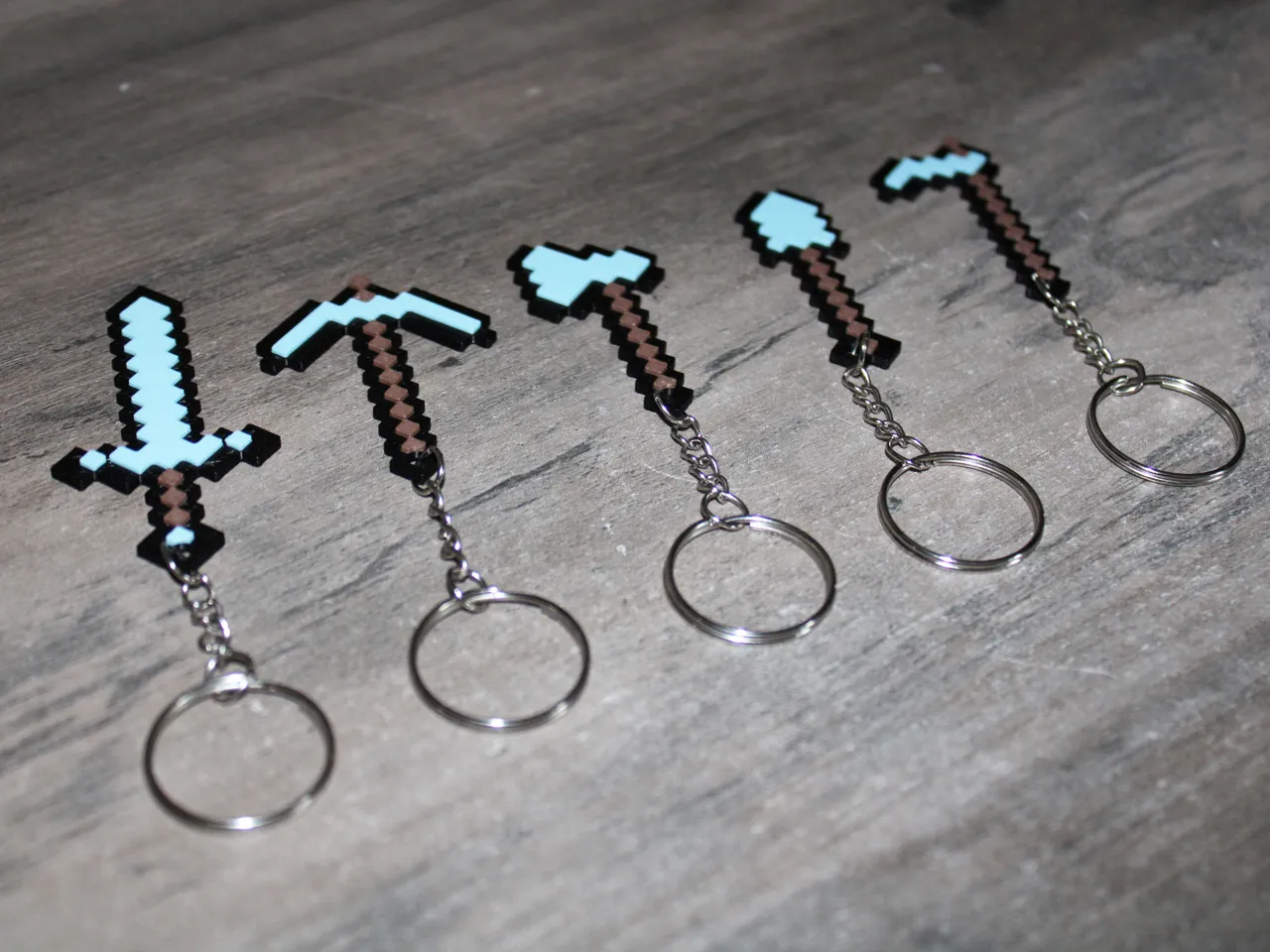 Minecraft Sword Pickaxe Keychain Collection view 3