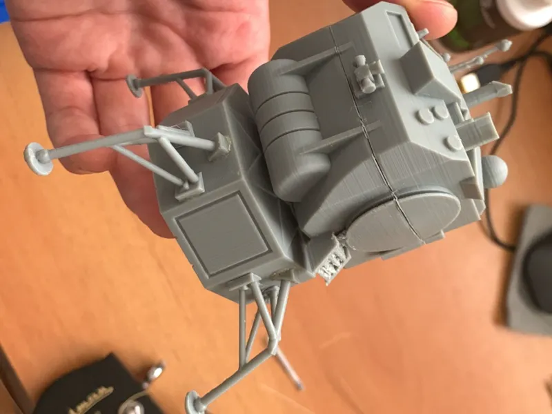 Lunar lander 