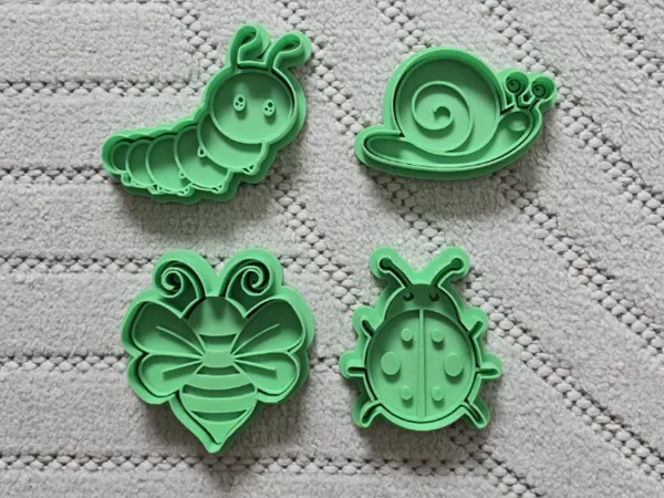 Set d'emporte-pièces insectes