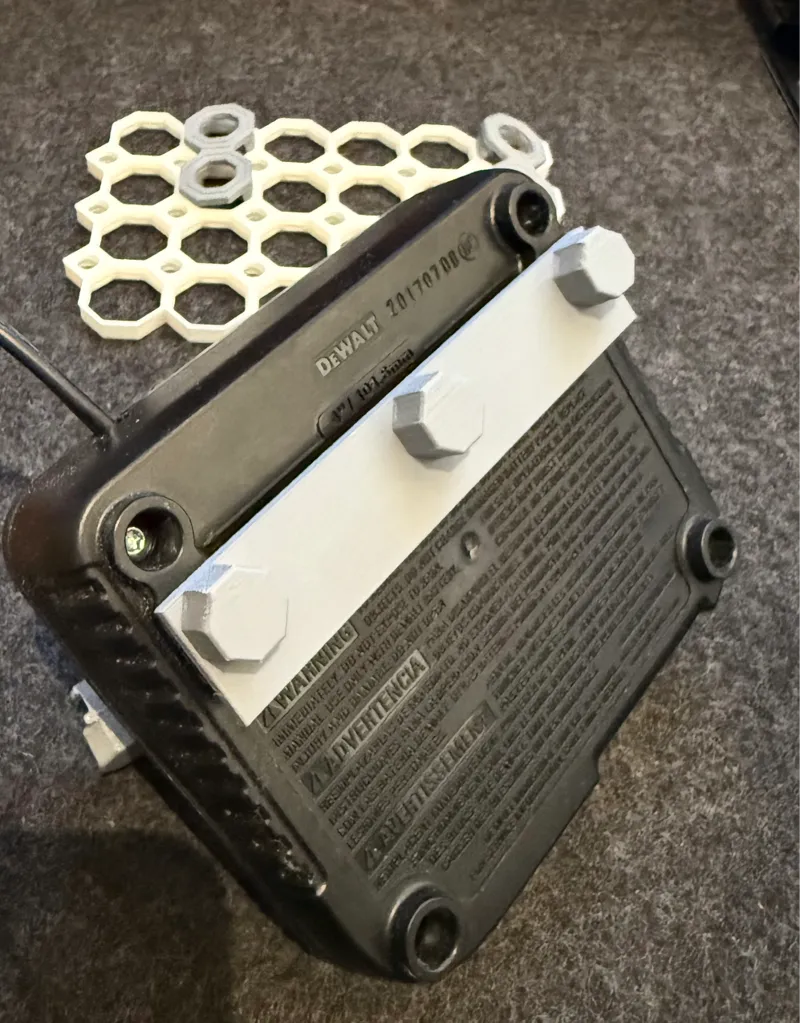 Dewalt DCB107 Multiboard Battery Charger Mount