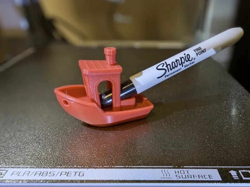 Benchy Sharpie cap/stand