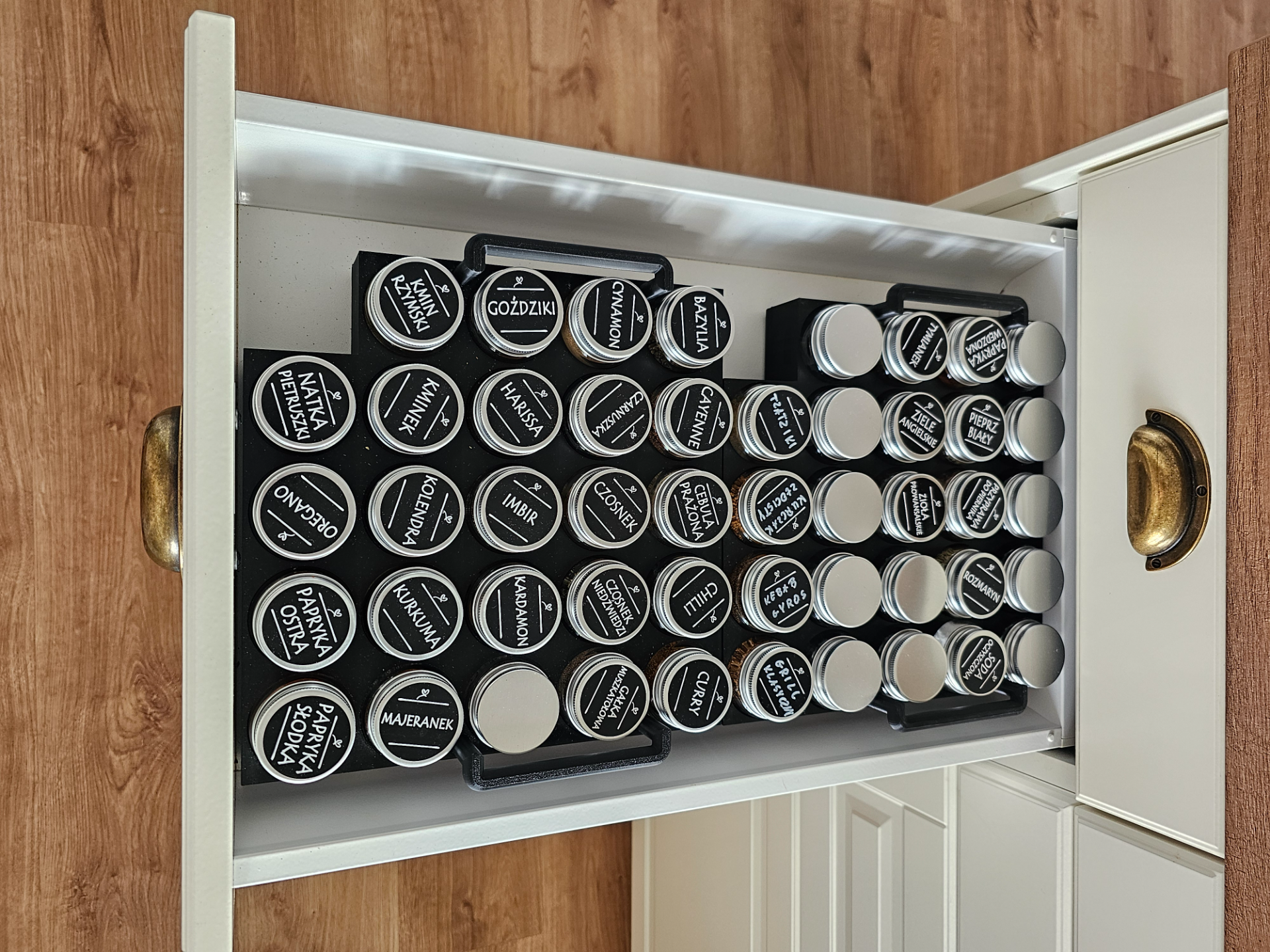 Spice drawer organizer