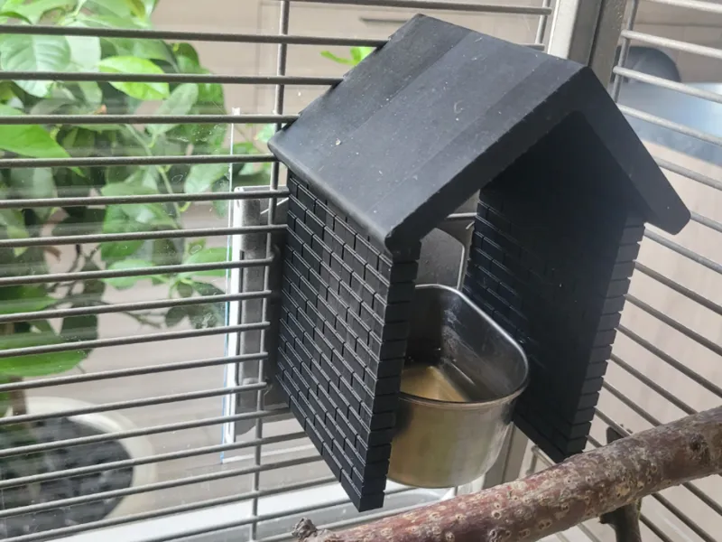 House over water "Birdcage montana"