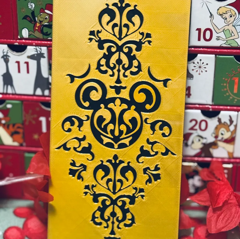 Embossed Mickey Filigree