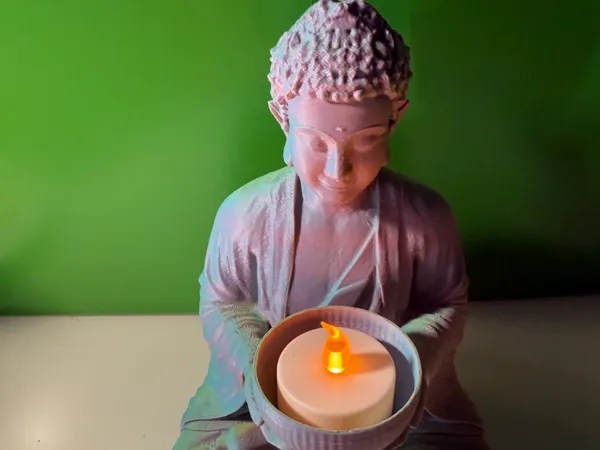 Bouddha assis porte-bougie