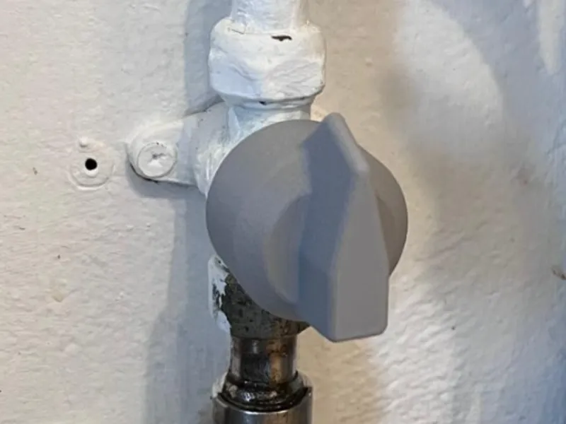 Bouton robinet Gaz (plats 7mm sur diamètre 10mm)