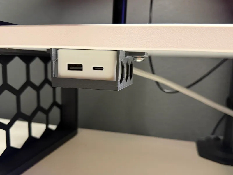 2-port wall charger holder (Action)