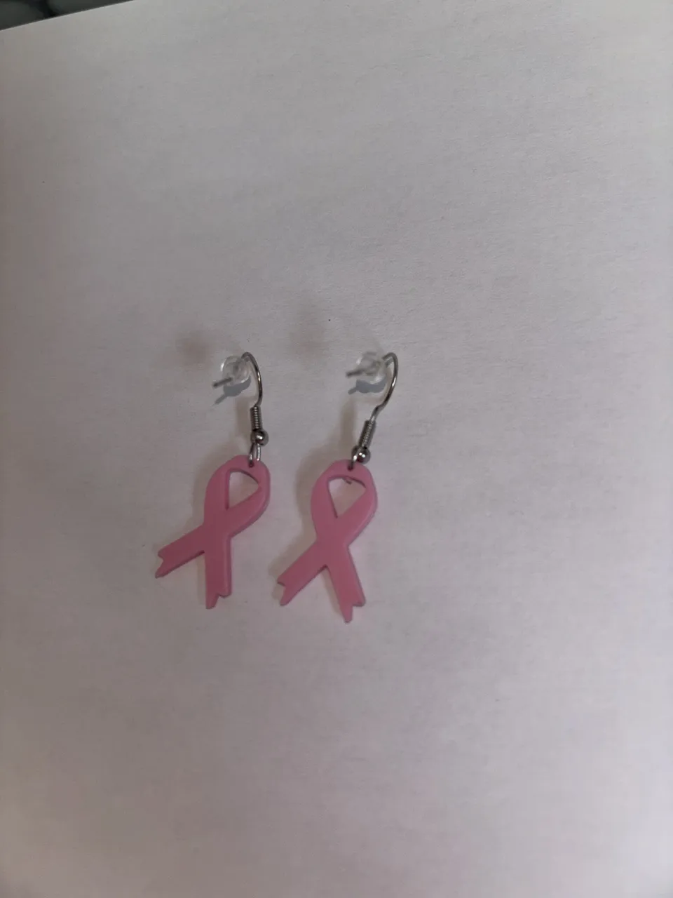 Boucle d'oreille Octobre Rose view 2
