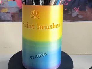 Simple paint brush holder
