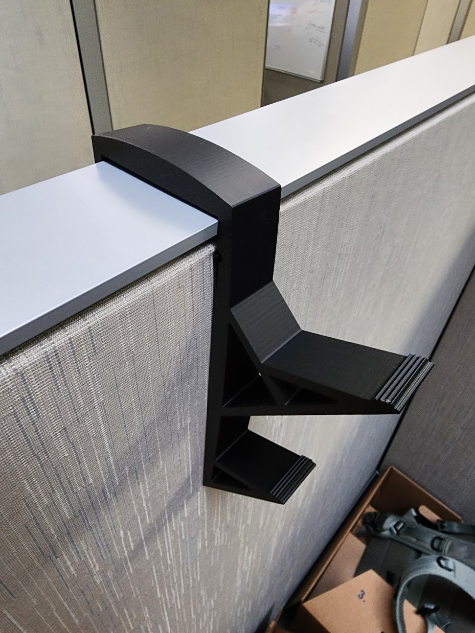 3in Wide Cubicle
