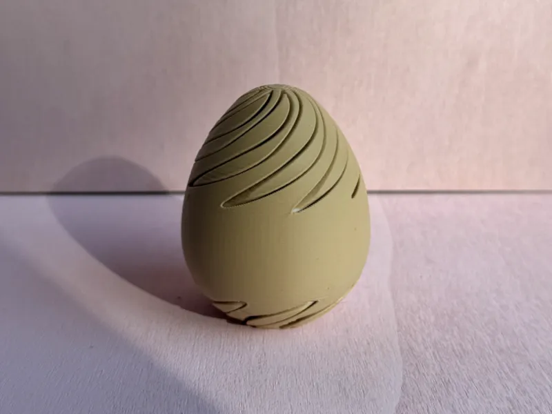 Egg Yolk Pass-Through Fidget