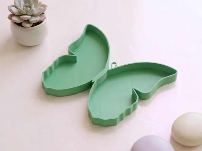 Butterfly organizer tray