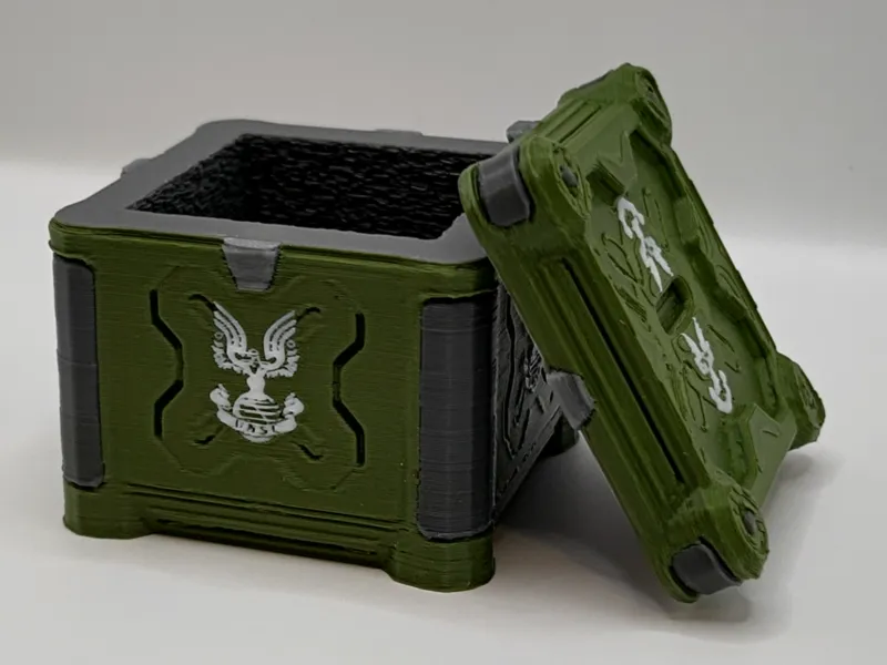 Halo Reach UNSC Crate - Fan Creation