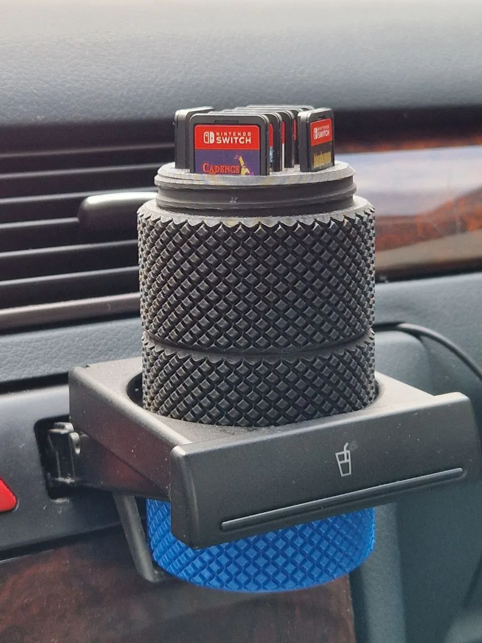 Nintendo Switch Cup Holder Cartridge Case System by MakerWorld