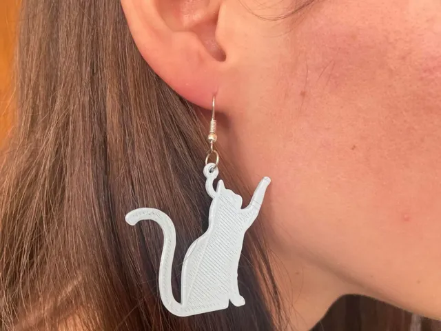 earring cat