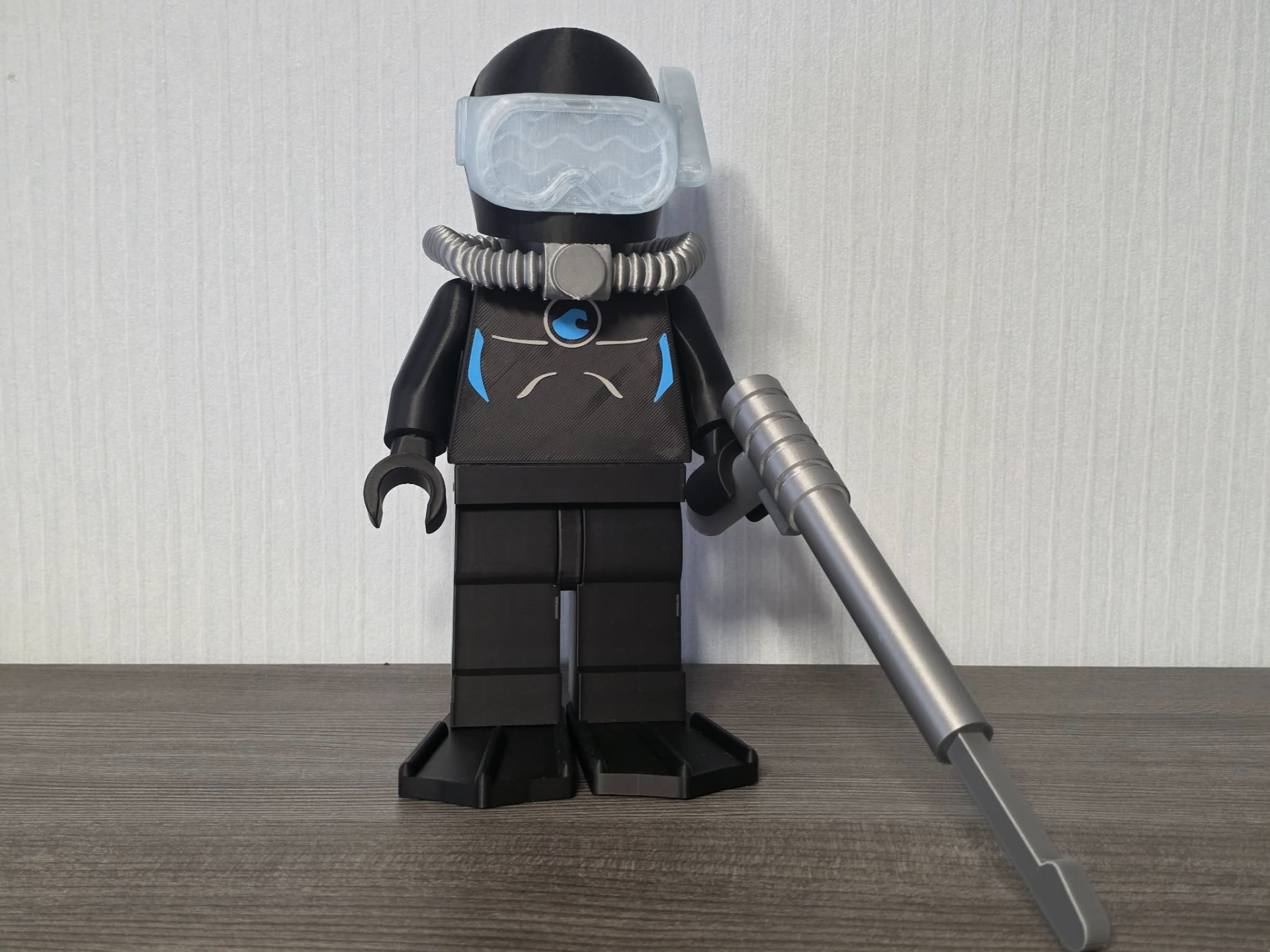 Scuba Diver with Harpoon * 500% ~22 cm