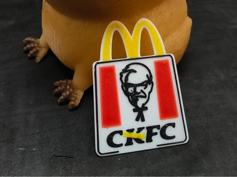 KFC变CFC！麦当劳请你吃大鸡腿子！免费领麦麦脆汁鸡！CFC钥匙扣