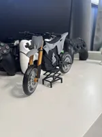 Plastics, Fender, And Plate