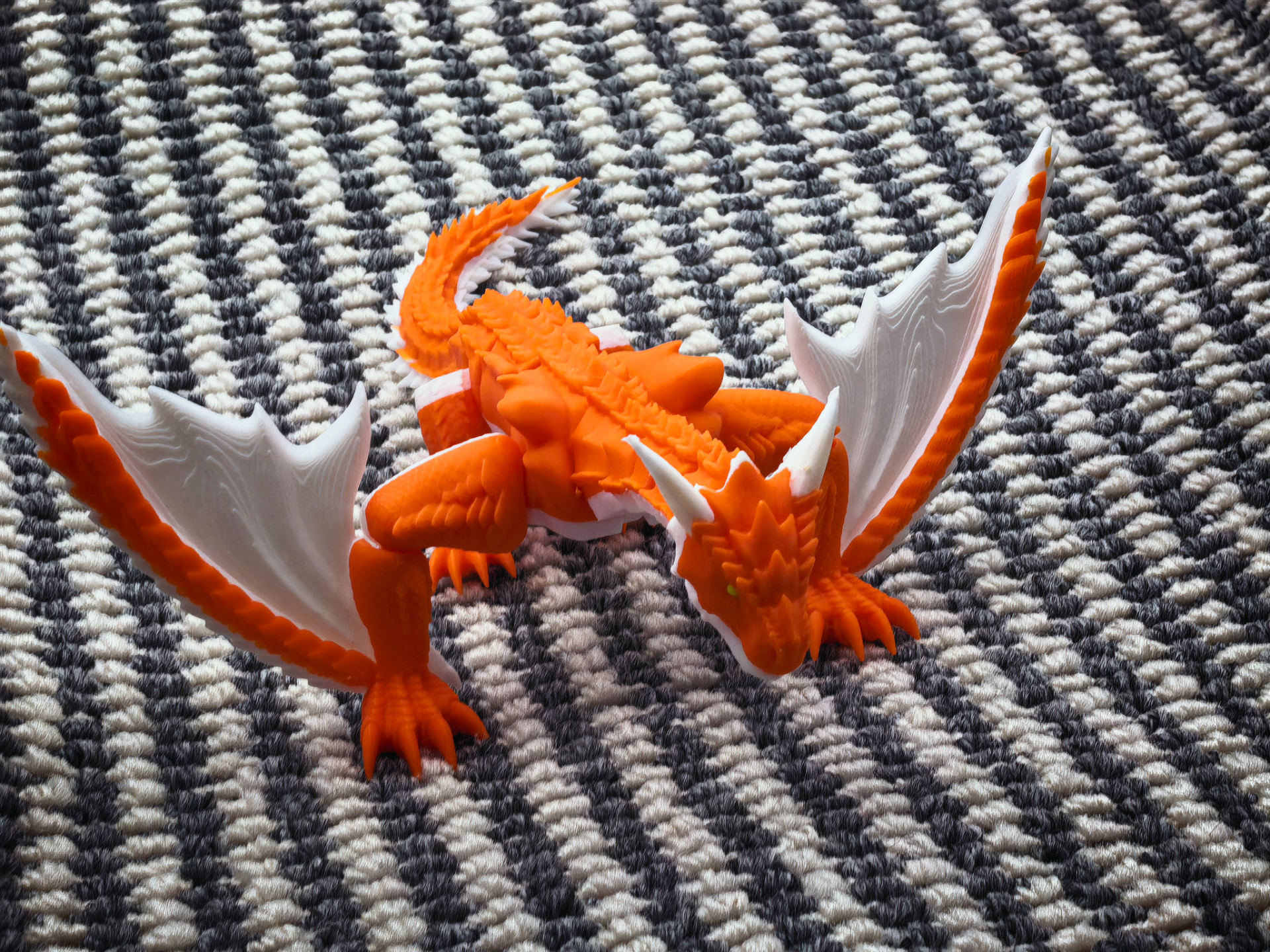 Miniatura 1 do modelo 3D 怪物猎人，轰龙，头部需要部分支撑