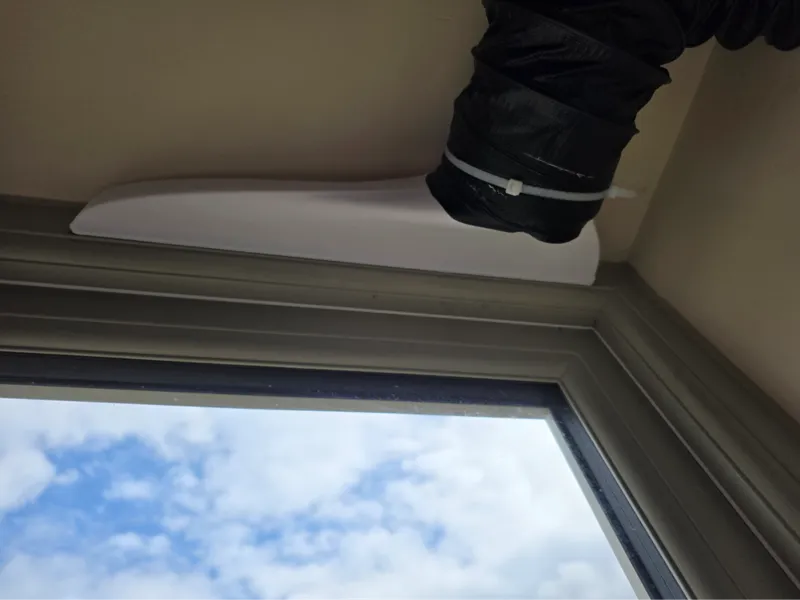 H2D Slim Trickle Window vent for 100mm ducting